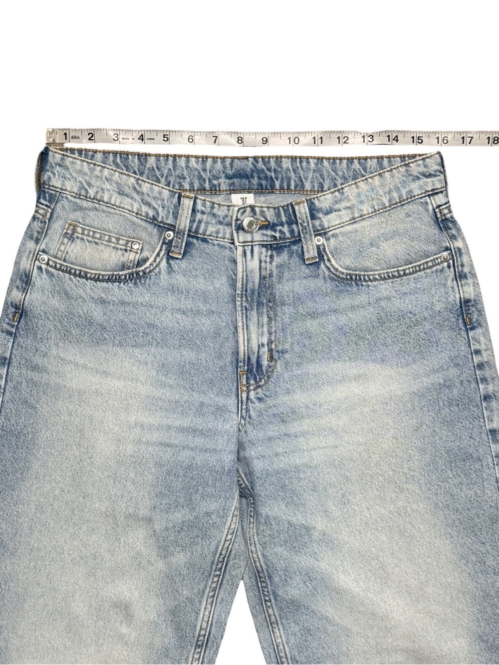 H&M &Denim Baggy Low Waist Jeans Light Wash 100% Cotton US 6 EU 38 - Picture 5 of 9